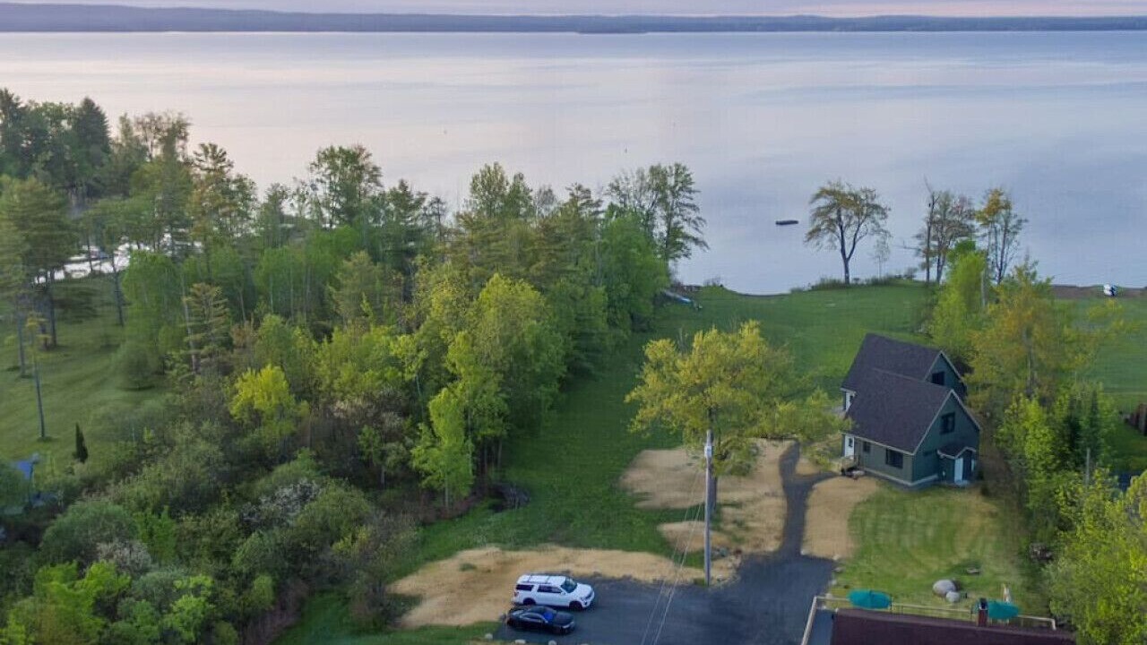 Photo of Others in Mayfield