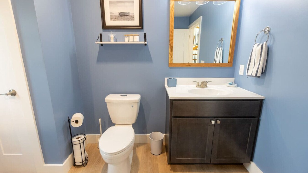 Photo of Bathroom in Mayfield