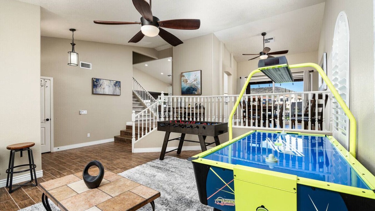 Photo of Bedroom in Mohawk HOA