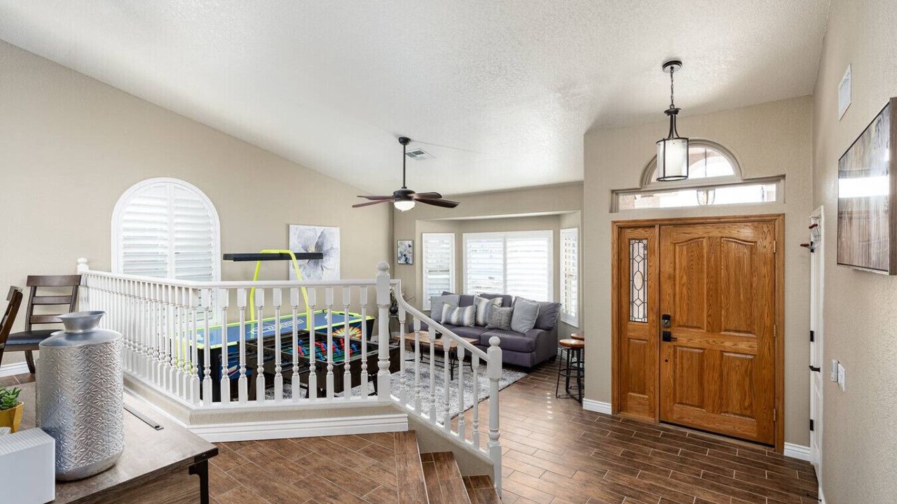Photo of Bedroom in Mohawk HOA