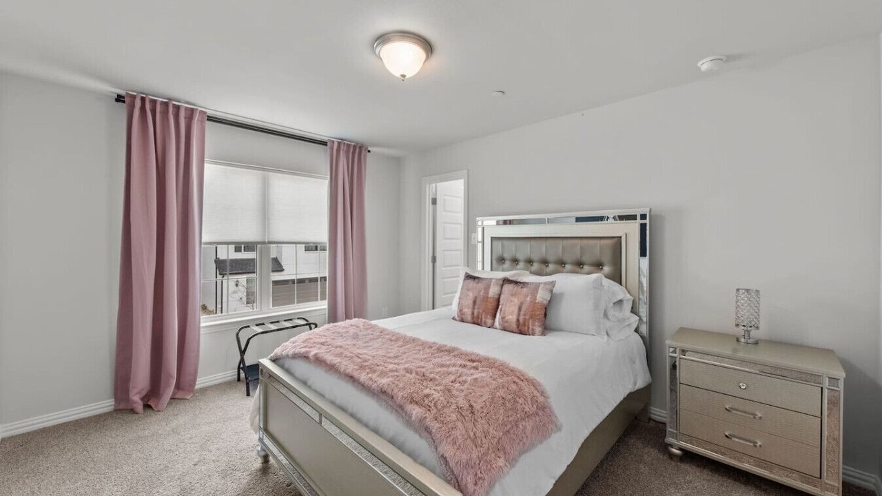 Photo of Bedroom in Lewisville