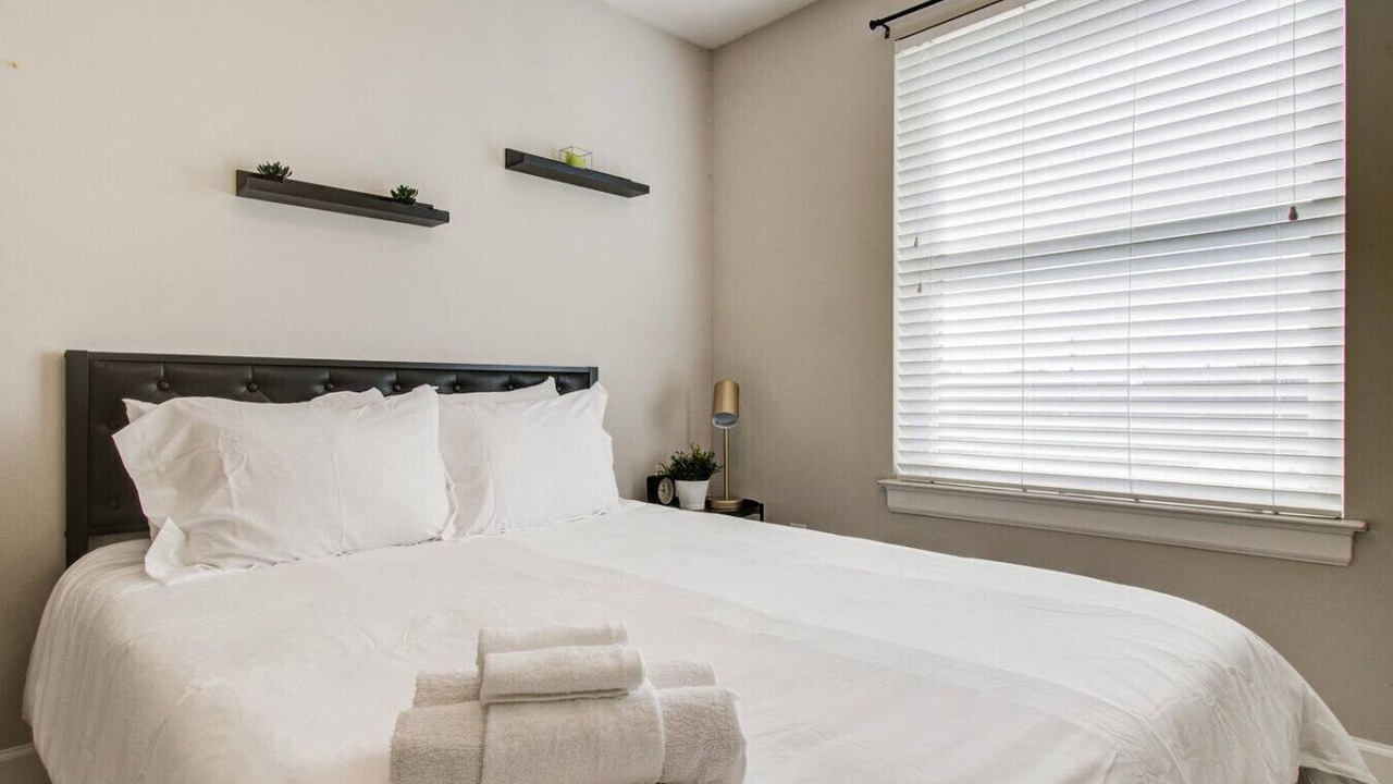 Photo of Bedroom in Southeast Houston