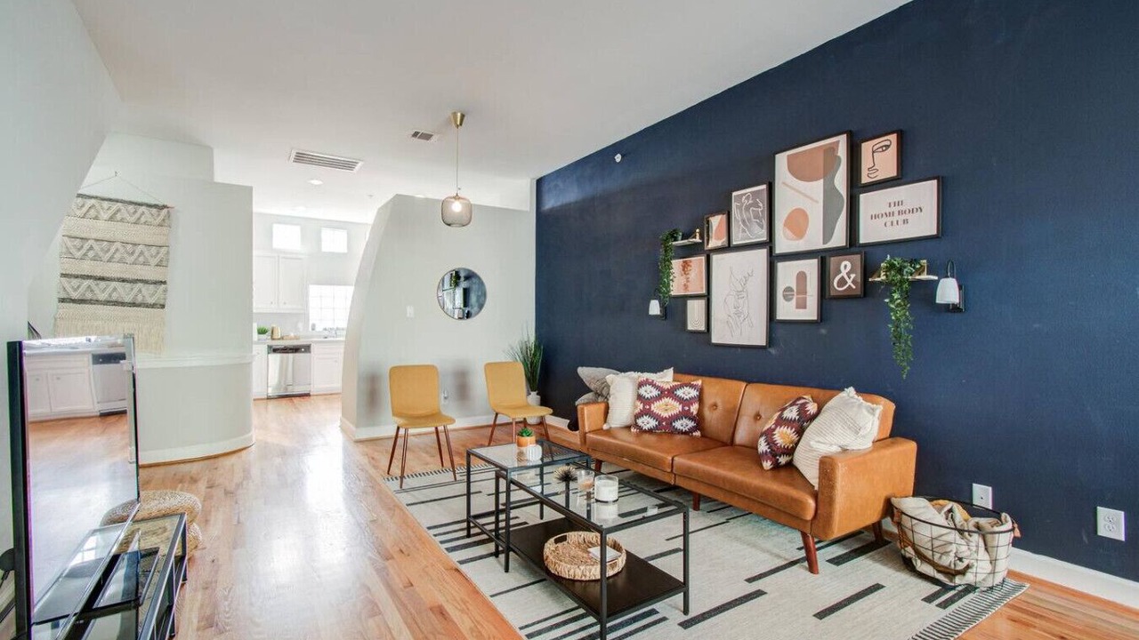 Photo of Livingroom in Southeast Houston