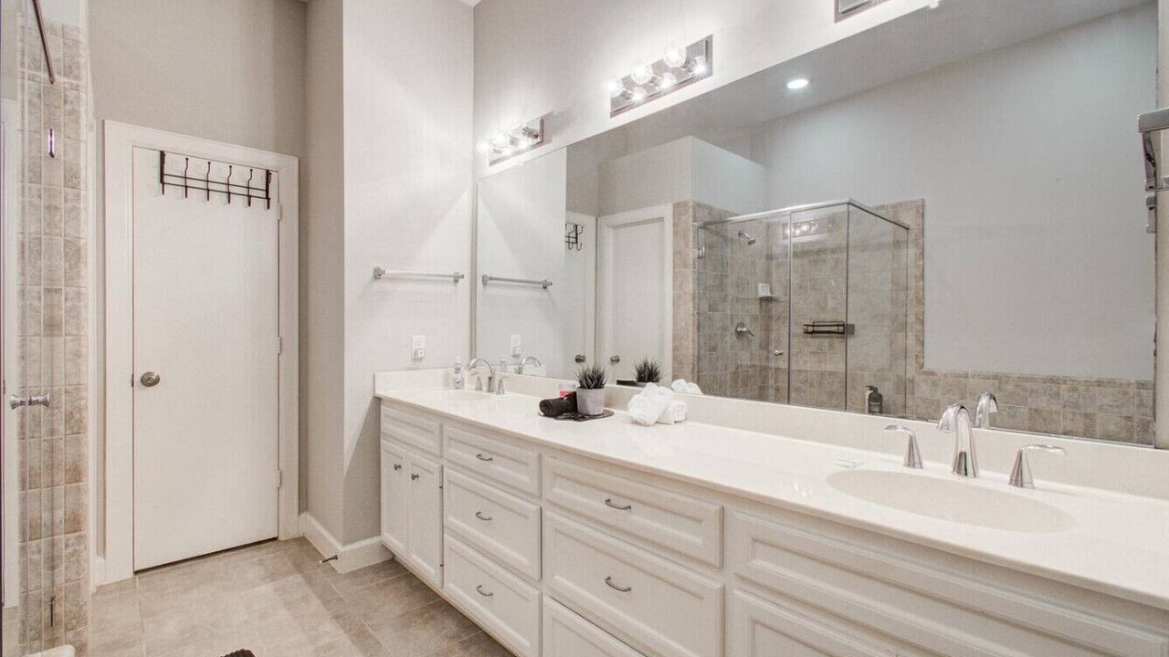 Photo of Bathroom in Southeast Houston