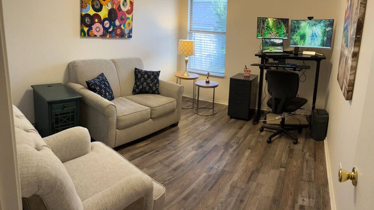 Photo of Livingroom in Mesquite