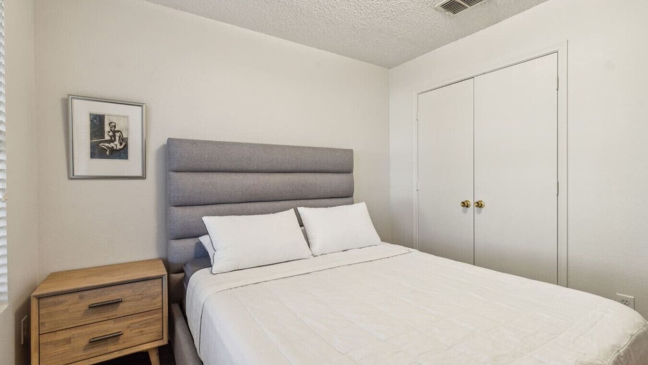Photo of Bedroom in Mesquite