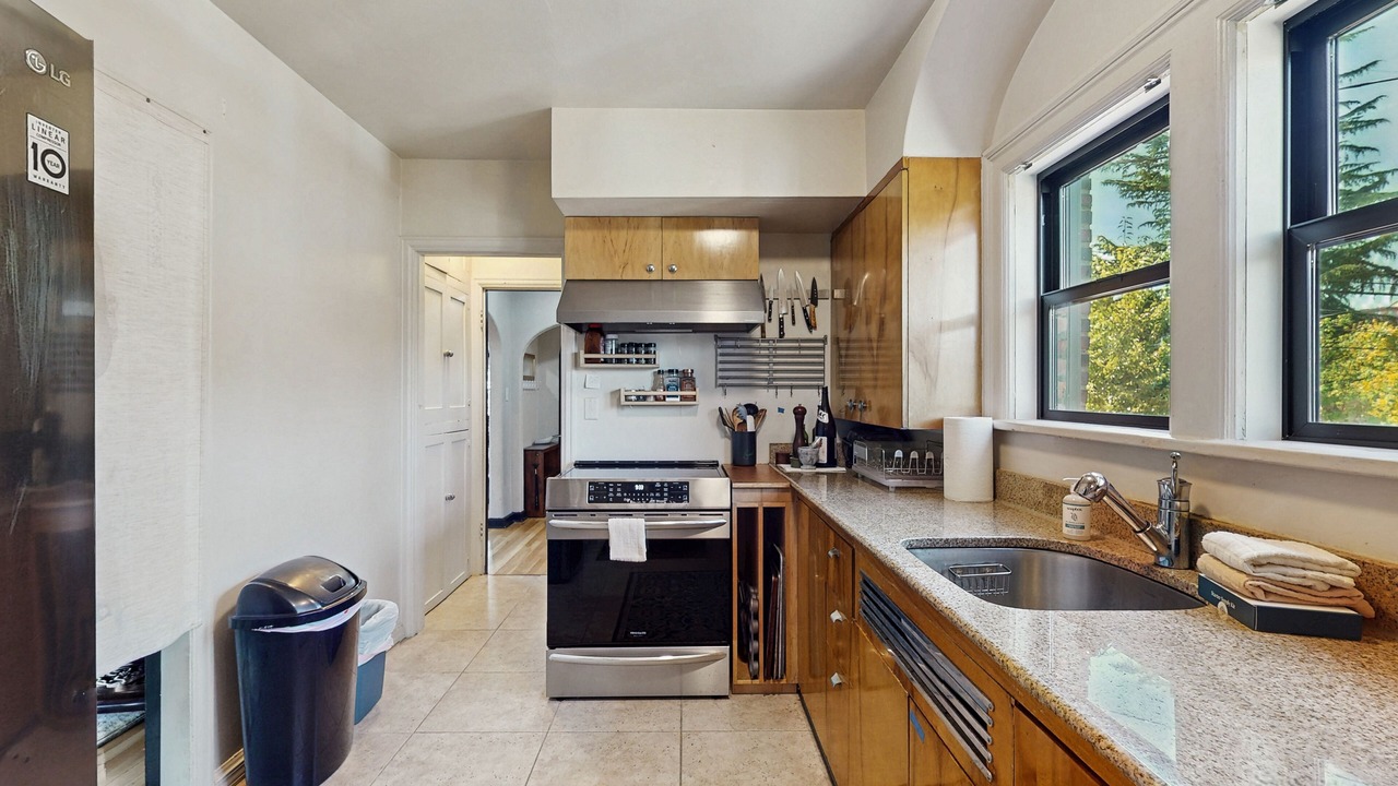 Photo of Kitchen in North Beacon Hill