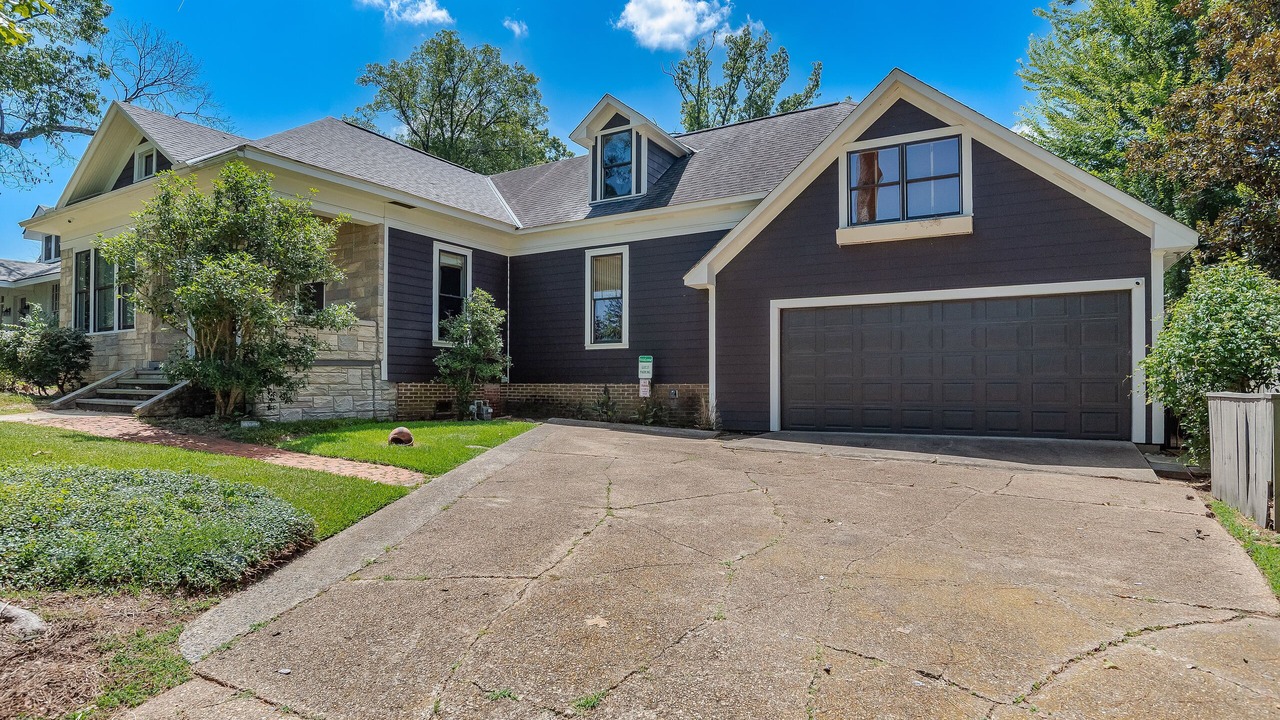 Photo of Outdoor in Broadmoor