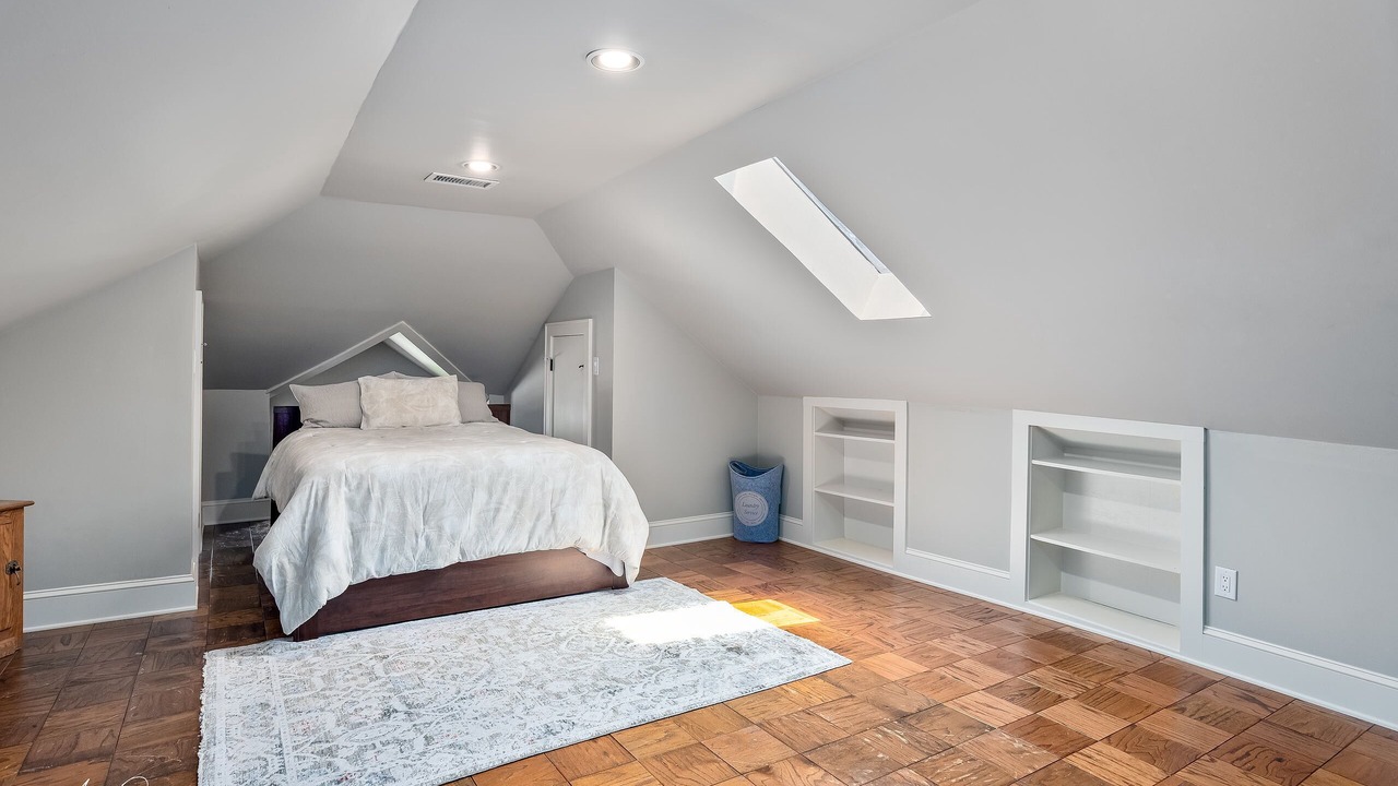 Photo of Bedroom in Broadmoor