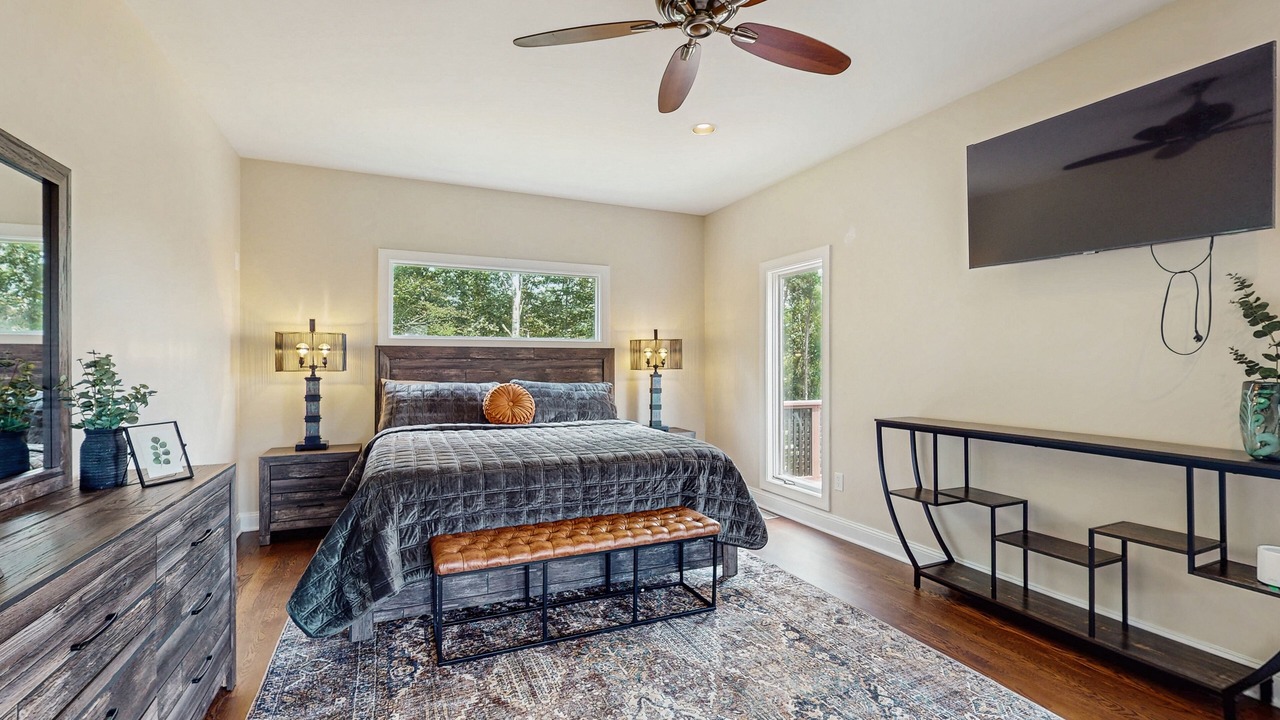 Photo of Bedroom in Talking Rock