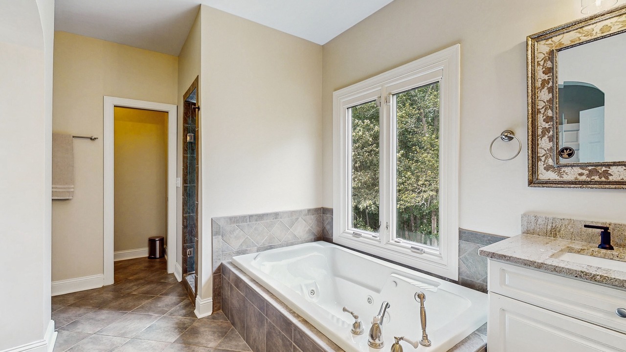 Photo of Bathroom in Talking Rock