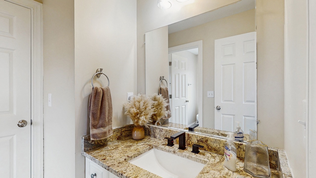 Photo of Bathroom in Talking Rock