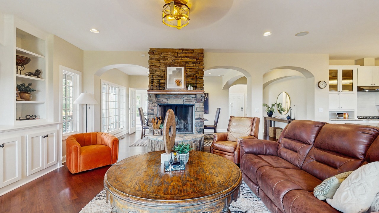 Photo of Livingroom in Talking Rock