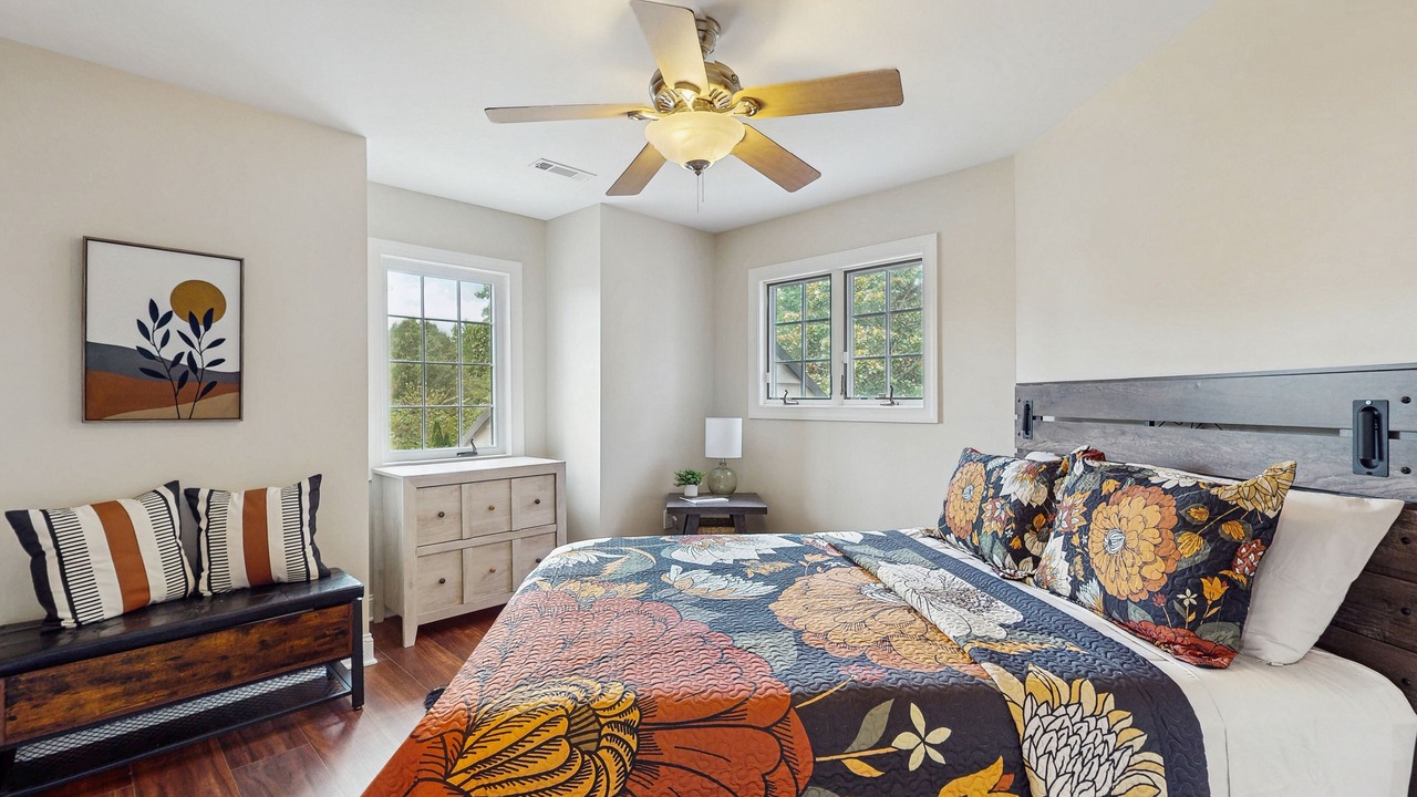 Photo of Bedroom in Talking Rock