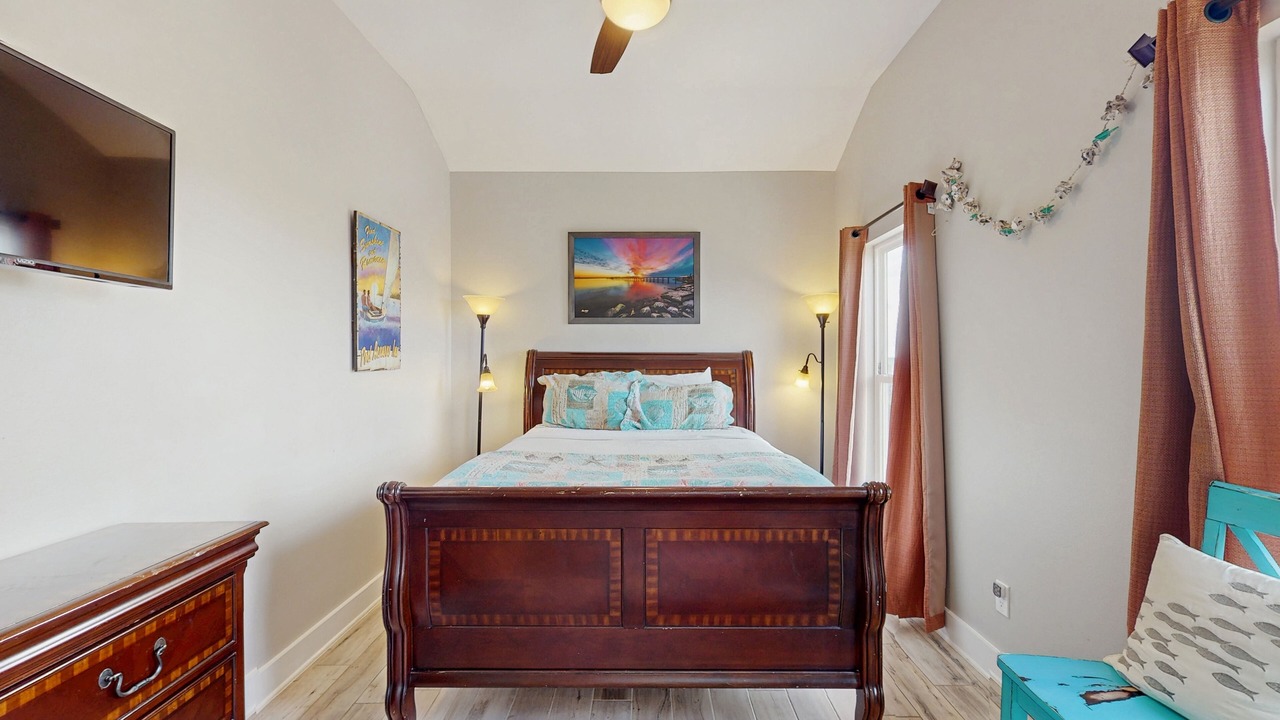 Photo of Bedroom in Rockport