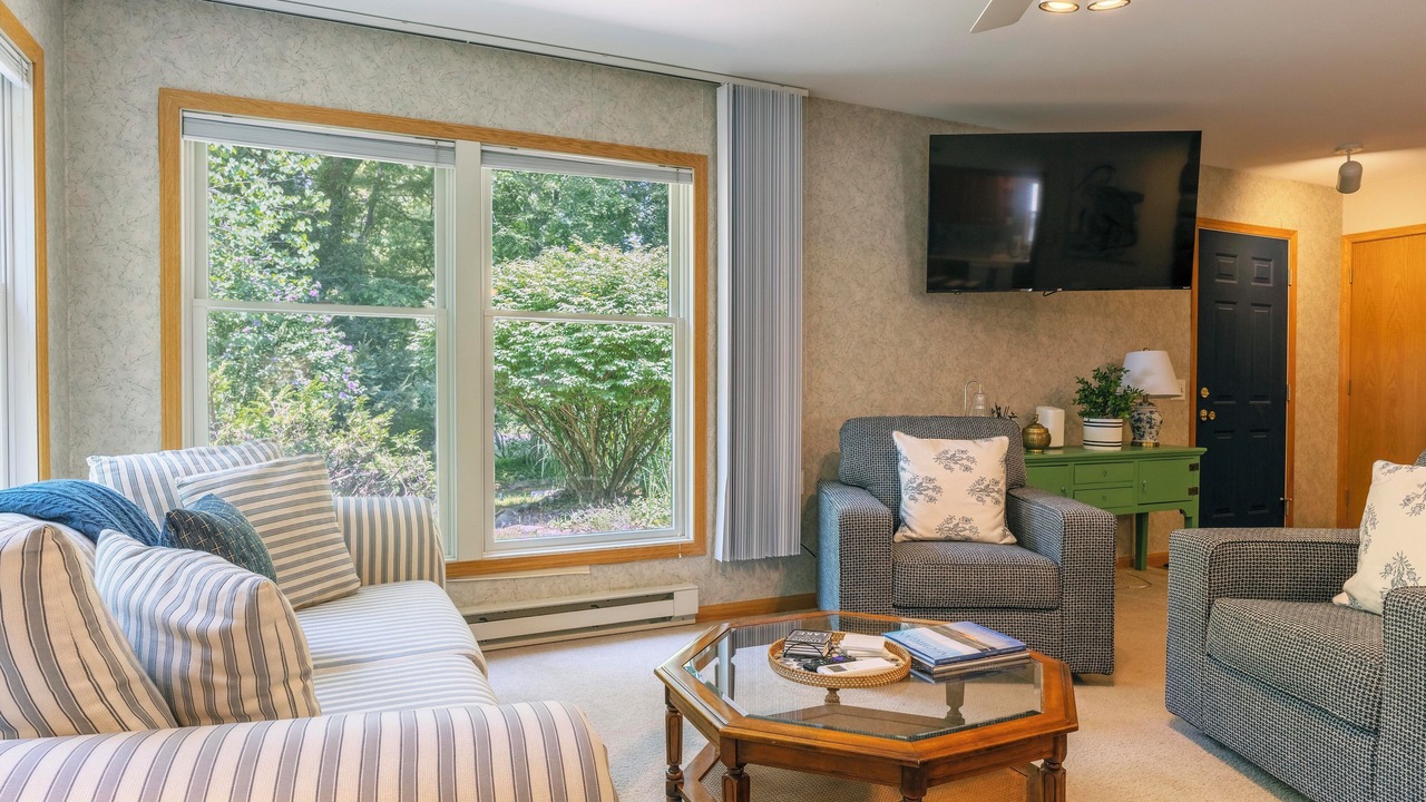 Photo of Livingroom in Fennville