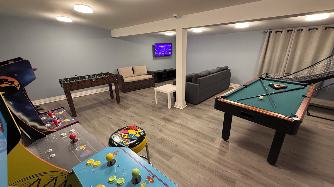 Photo of Bedroom in Wasaga Beach