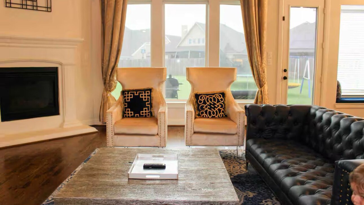 Photo of Livingroom in Tarrant County