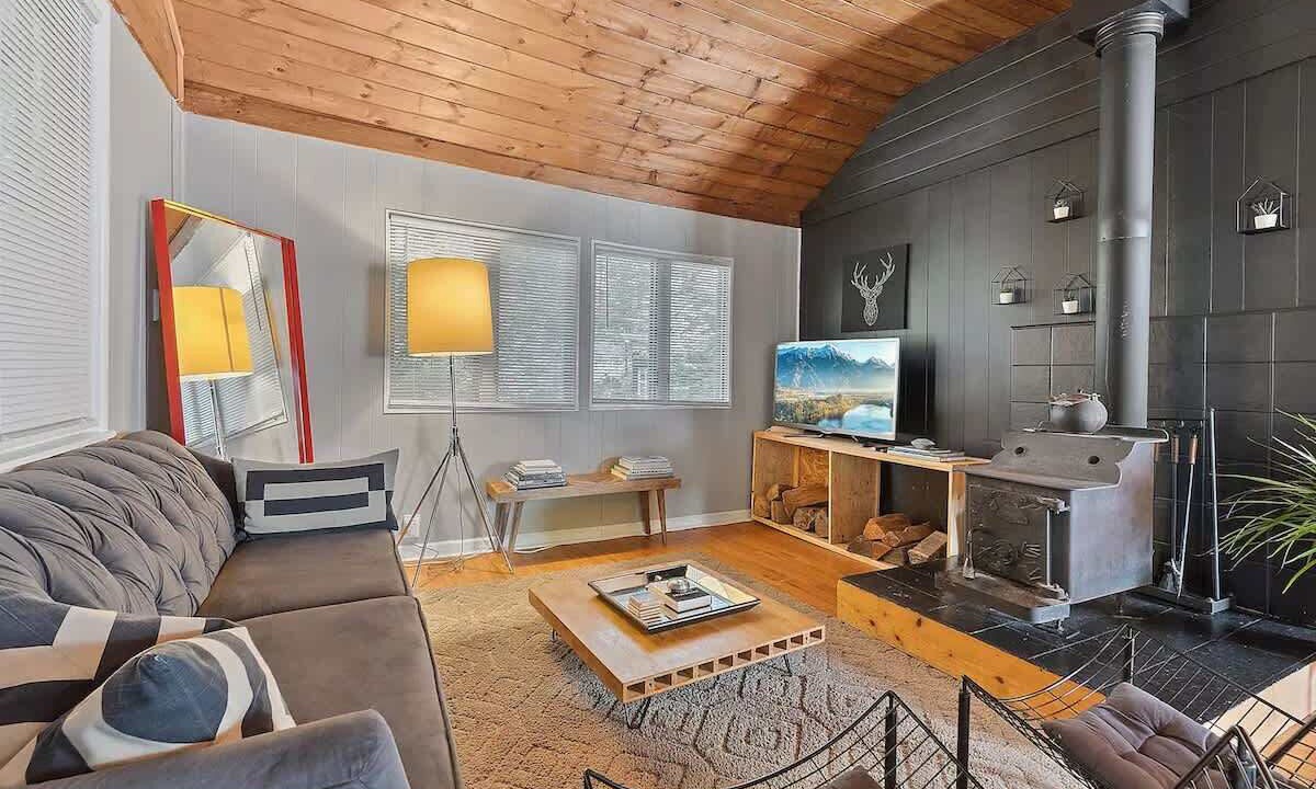 Photo of Bedroom in Pocono Pines