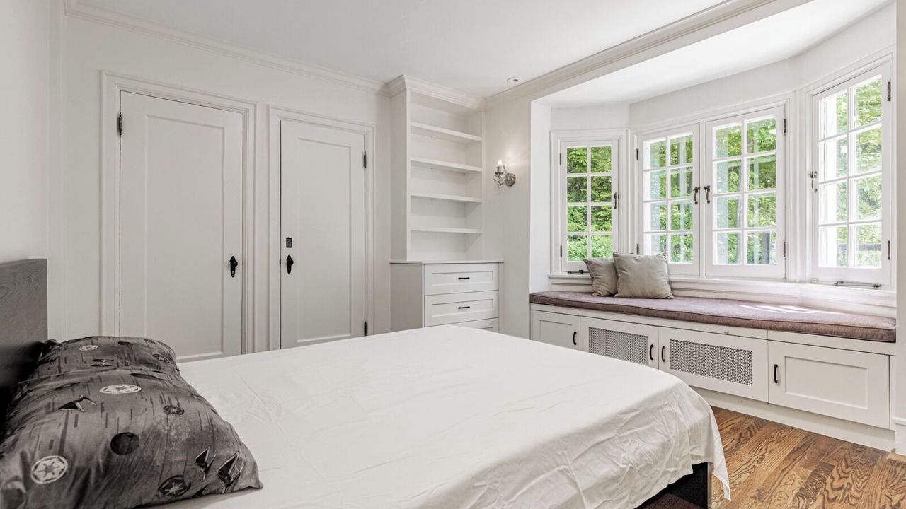 Photo of Bedroom in York Mills