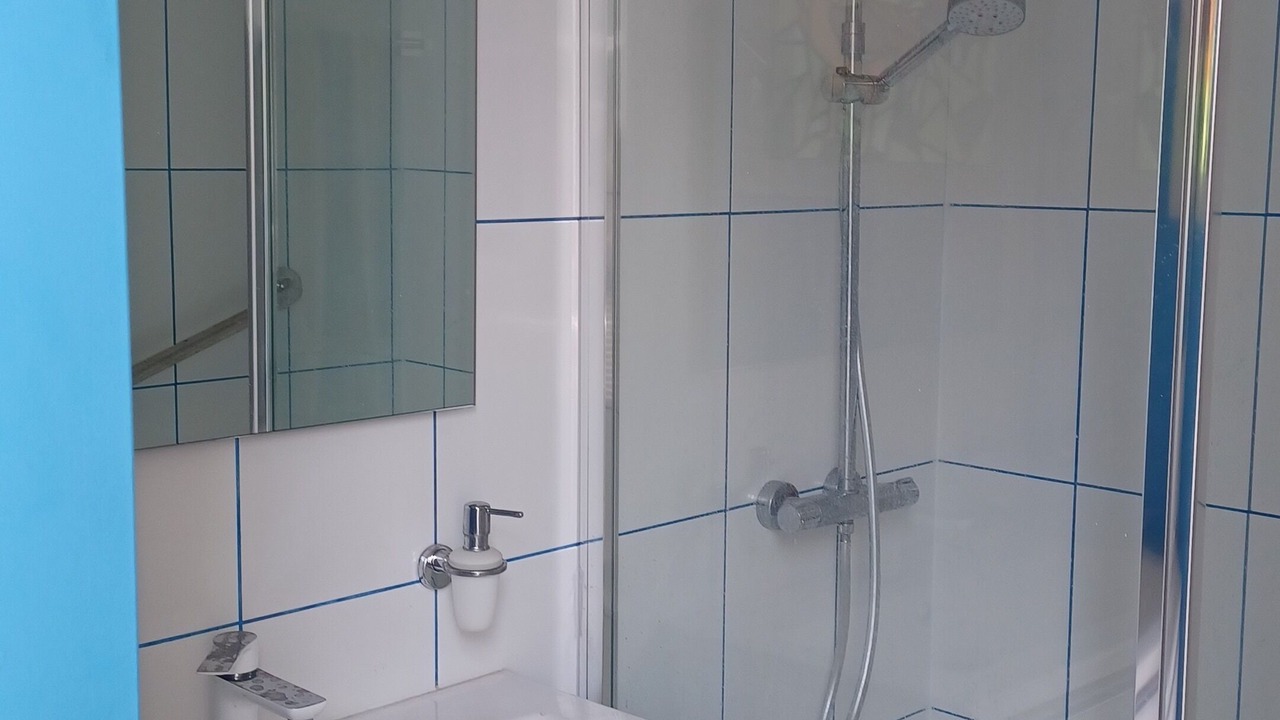 Photo of Bathroom in Hinacourt