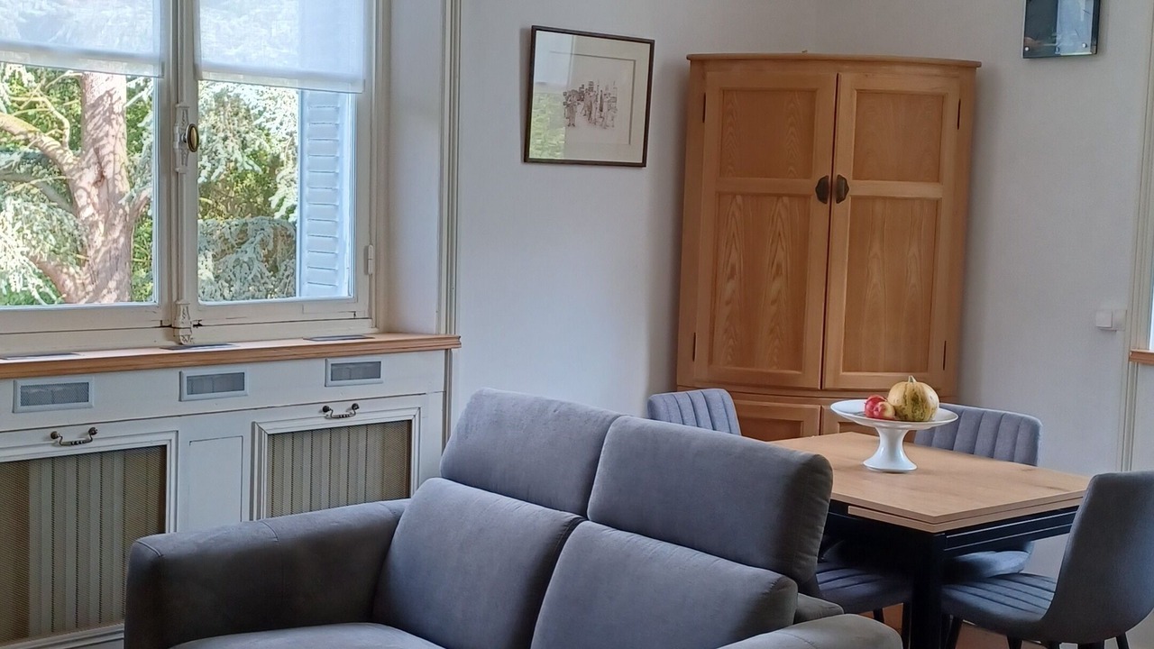 Photo of Livingroom in Hinacourt
