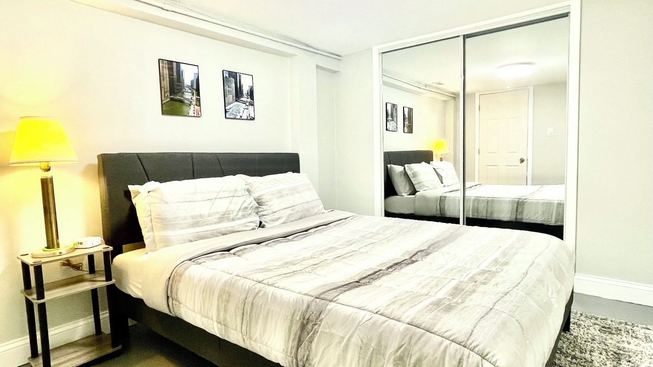 Photo of Bedroom in Logan Square
