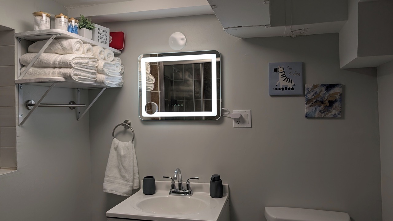 Photo of Bathroom in Logan Square