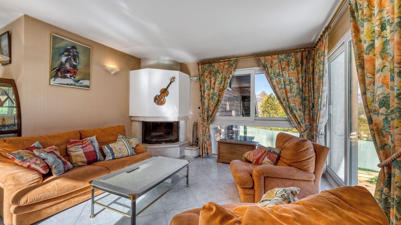 Photo of Livingroom in Saint-Jorioz