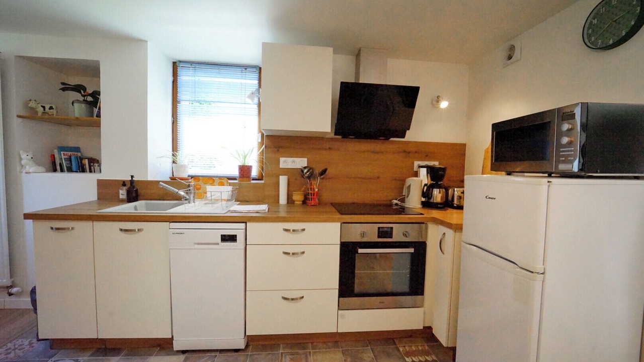 Photo of Kitchen in Saint-Jorioz