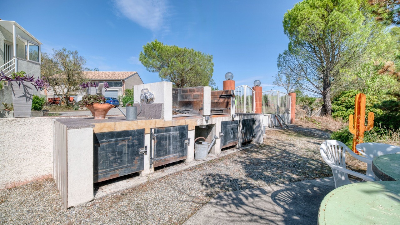Photo of Outdoor in La Cassaigne