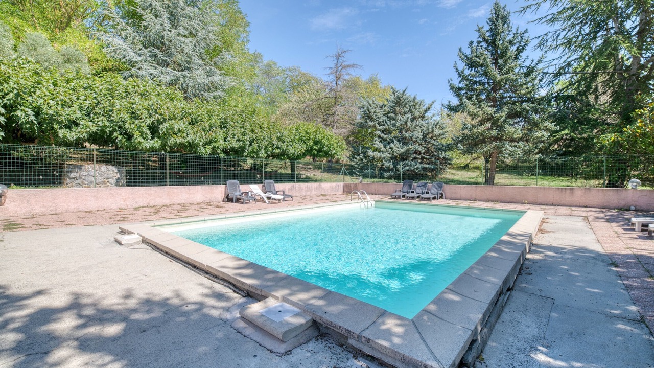 Photo of Outdoor in La Cassaigne