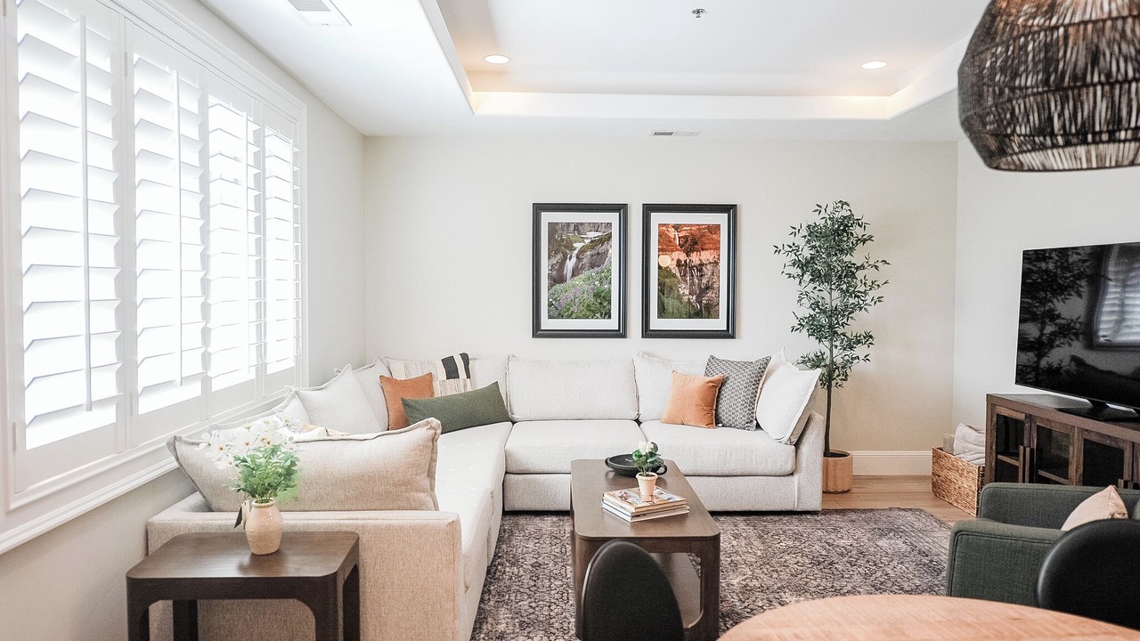 Photo of Livingroom in River Bottoms