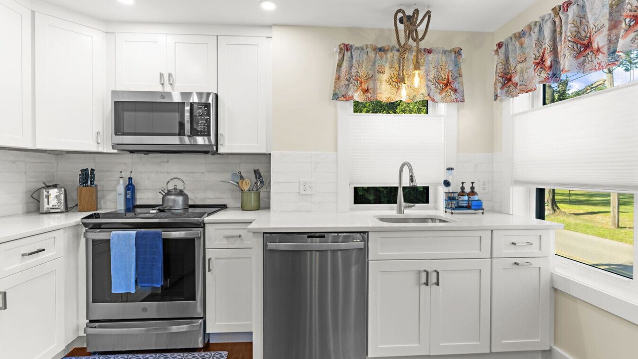 Photo of Others in Stonington