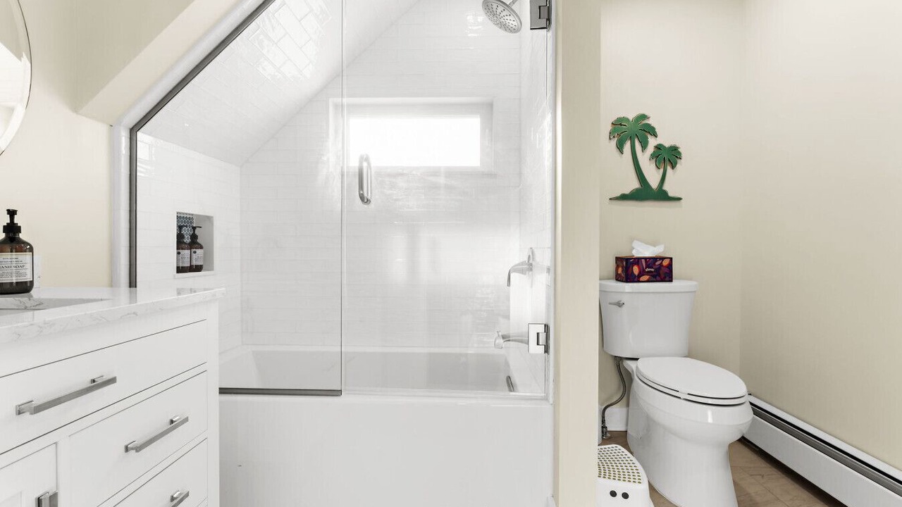 Photo of Bathroom in Stonington