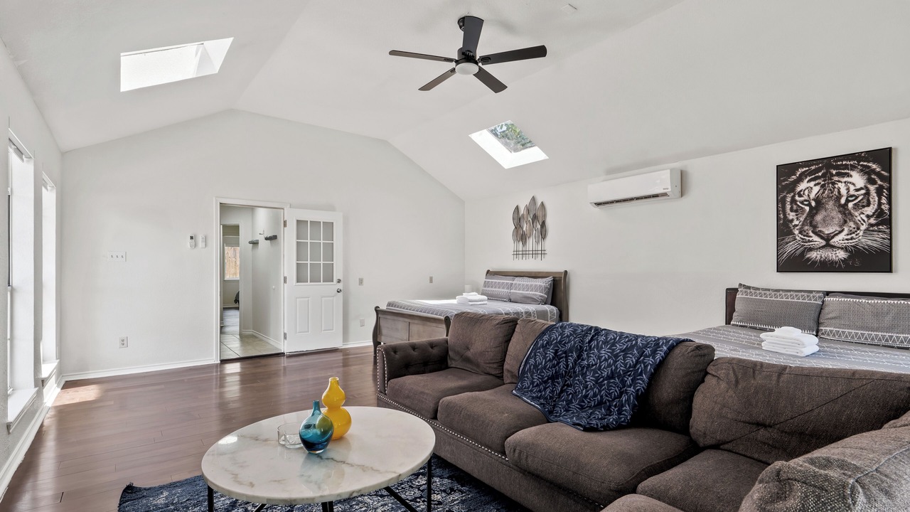 Photo of Livingroom in Sherman