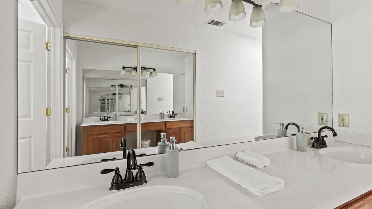 Photo of Bathroom in Sherman
