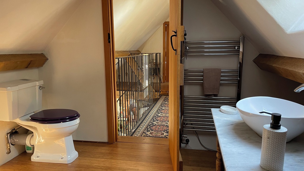 Photo of Bathroom in Charlton-on-Otmoor