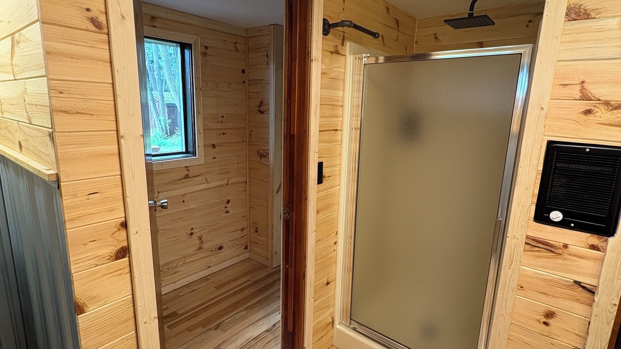 Photo of Others in Angelica