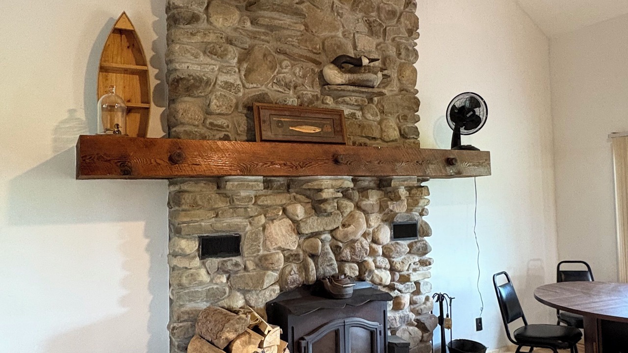 Photo of Others in Angelica