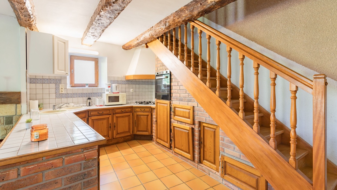 Photo of Kitchen in Montredon-Labessonnie