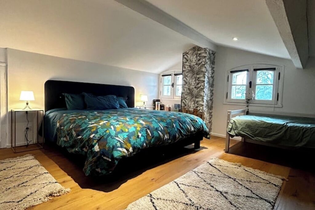 Photo of Bedroom in Saint-Martin-de-Londres