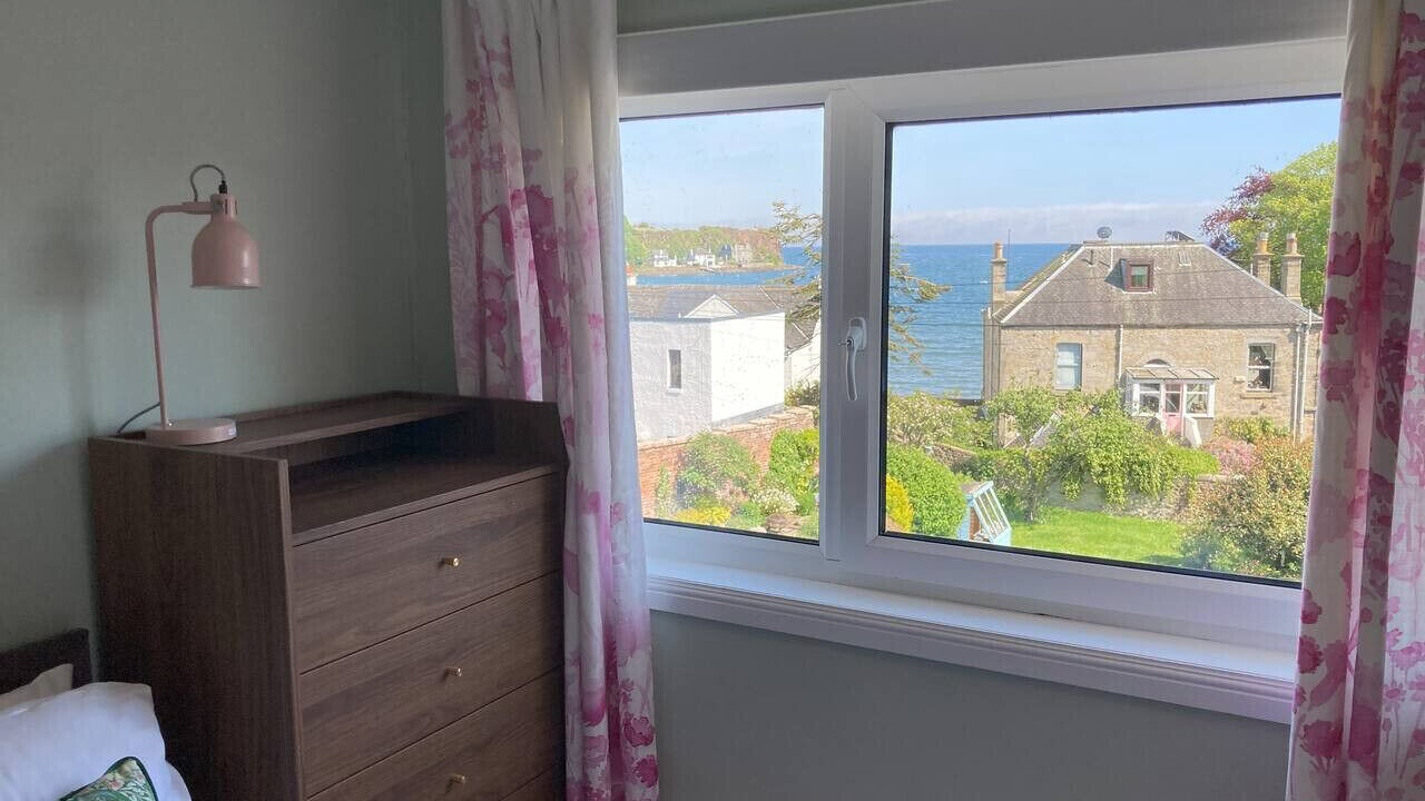 Photo of Bedroom in Aberdour