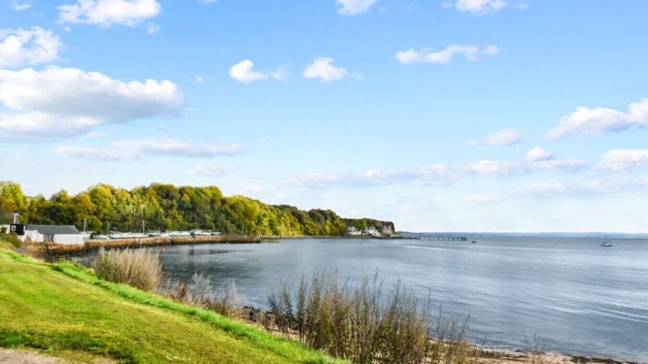 Photo of Others in Aberdour