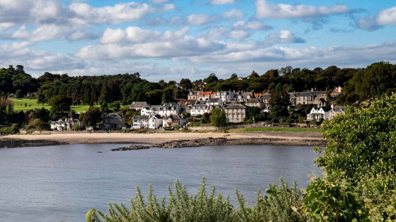 Photo of Others in Aberdour