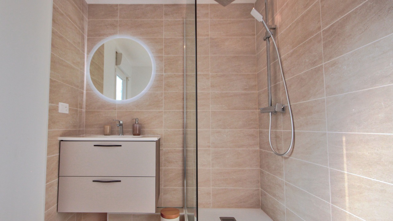 Photo of Bathroom in Le Landrel