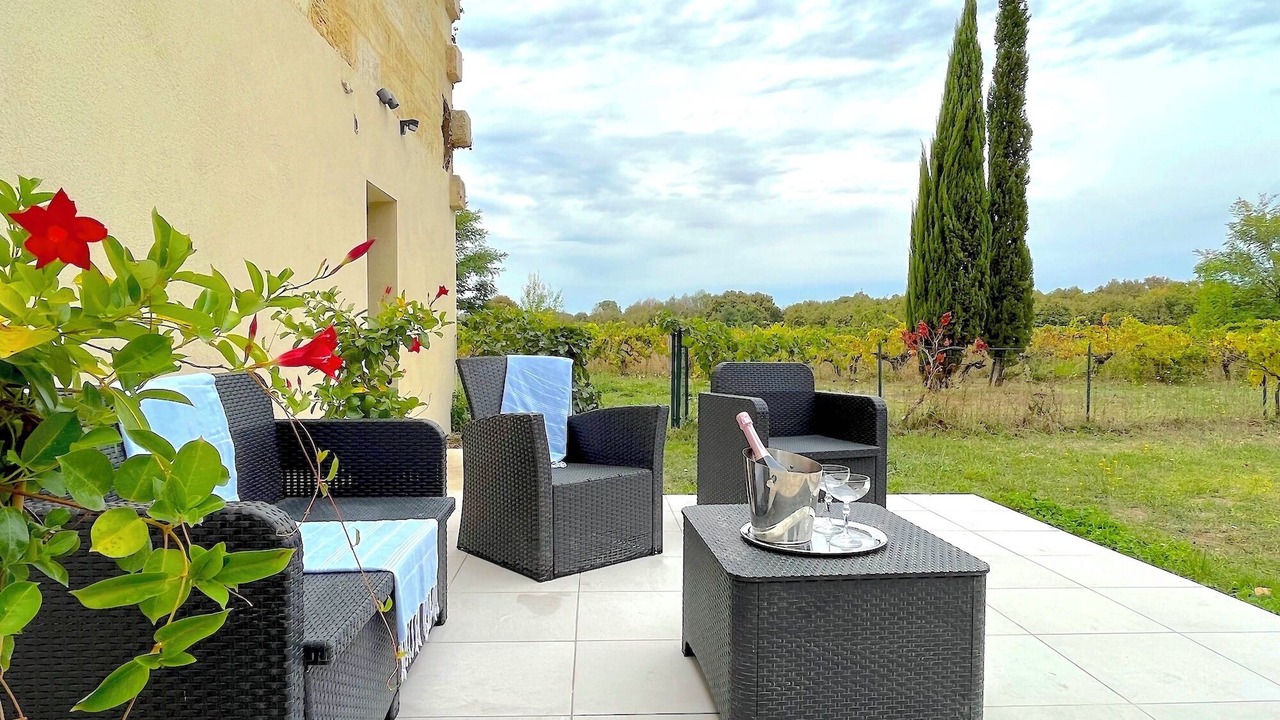 Photo of Patio Balcony in Sainte-Terre