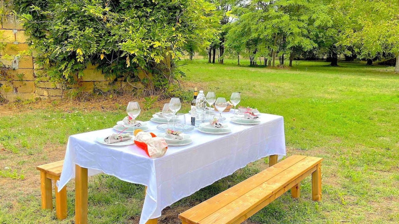 Photo of Outdoor in Sainte-Terre