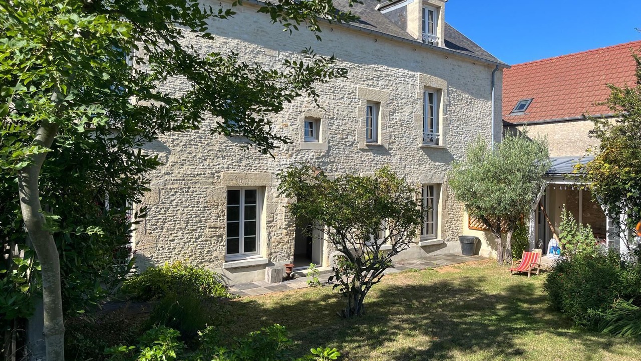 Photo of Outdoor in Bernieres-sur-Mer