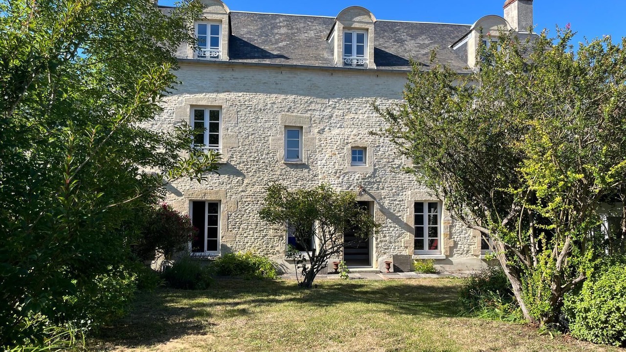Photo of Outdoor in Bernieres-sur-Mer